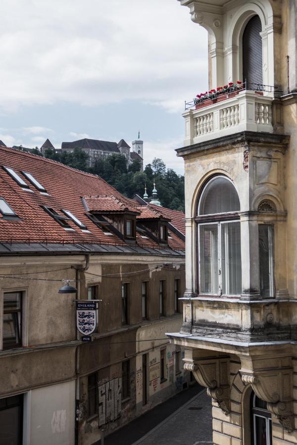 City Hotel Любляна Экстерьер фото